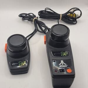 Atari Paddle 2004 Plug N Play Wired TV Game Unit Jakks Pacific 2 Player